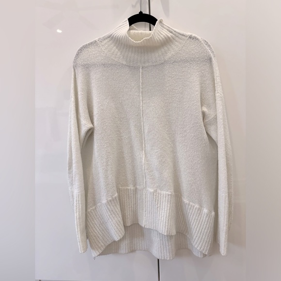 Urban Heritage Mock-neck Cream Sweater - Picture 1 of 1